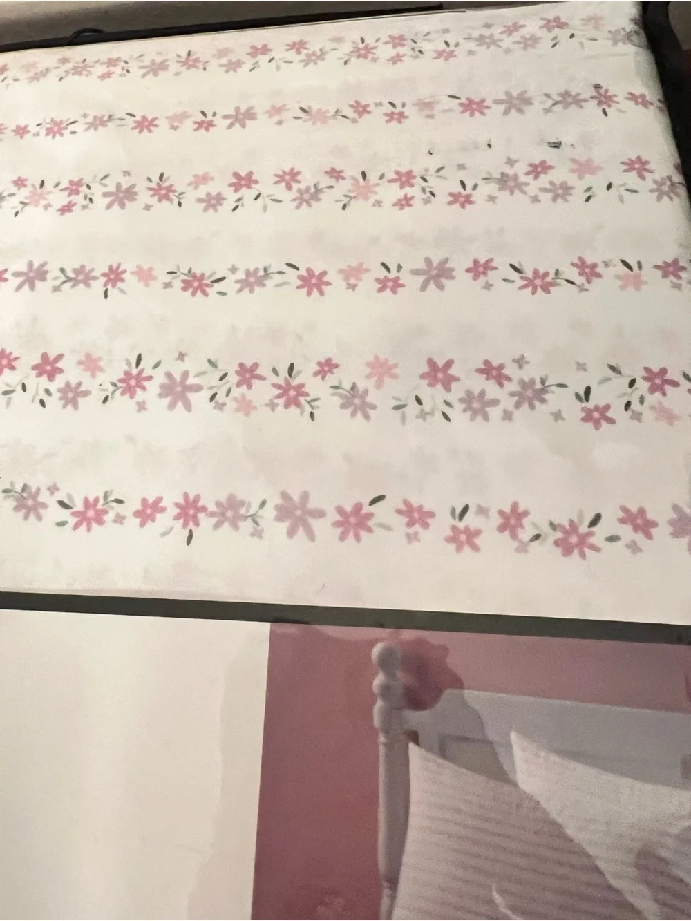 Bloom Theory 4 Piece Floral Twin Sized Sheet Set Pink Flowers 100% Microfiber